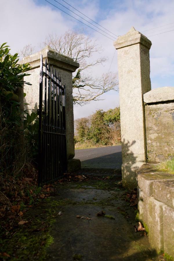 Scion Hill Gate *